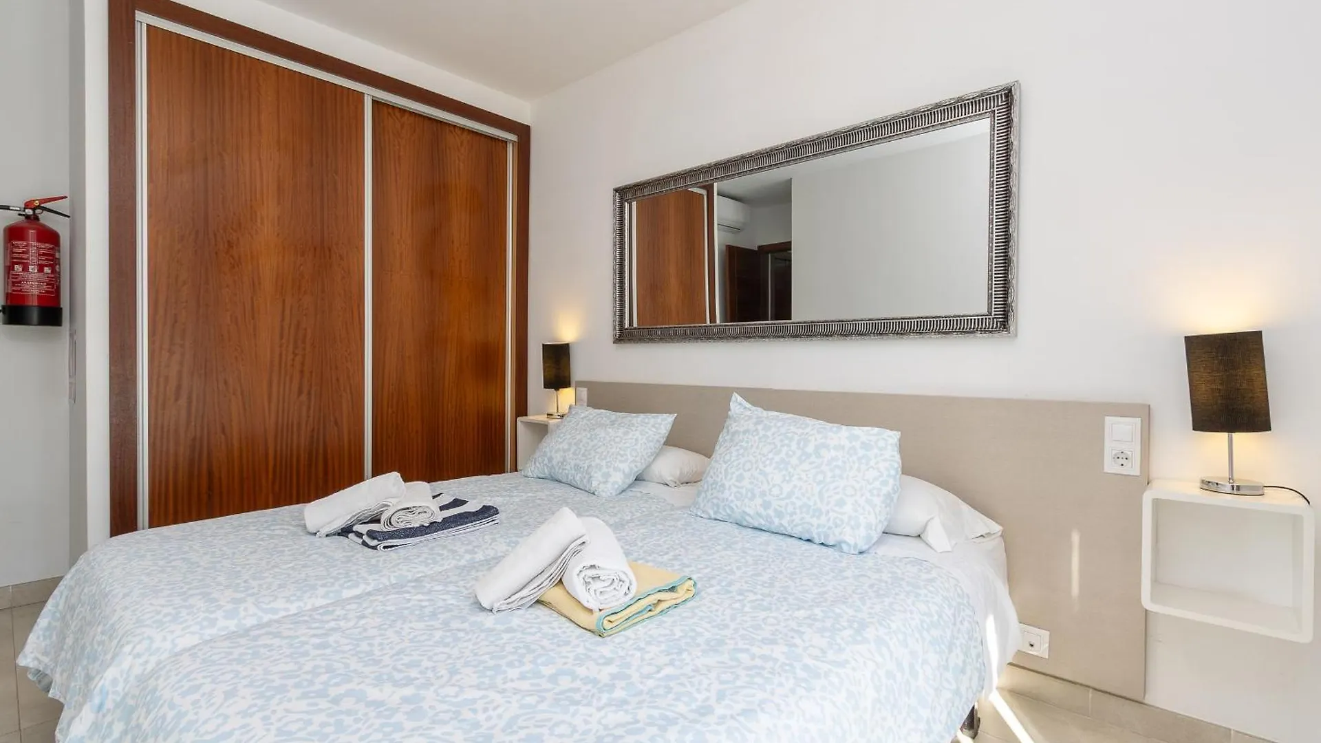 Adosado Bellavista B By Homevillas360 Alcanada Ferienhaus